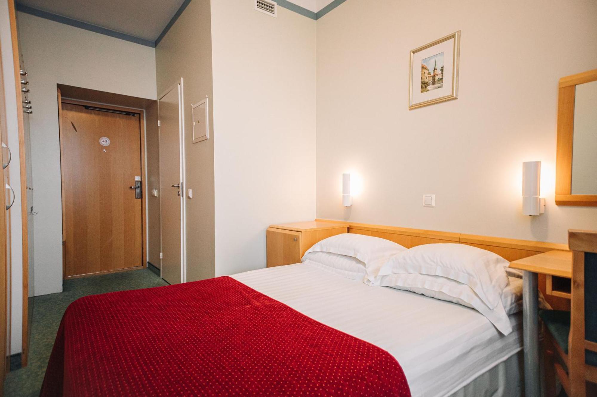 Rixwell Viru Square Hotel Ταλίν Εξωτερικό φωτογραφία
